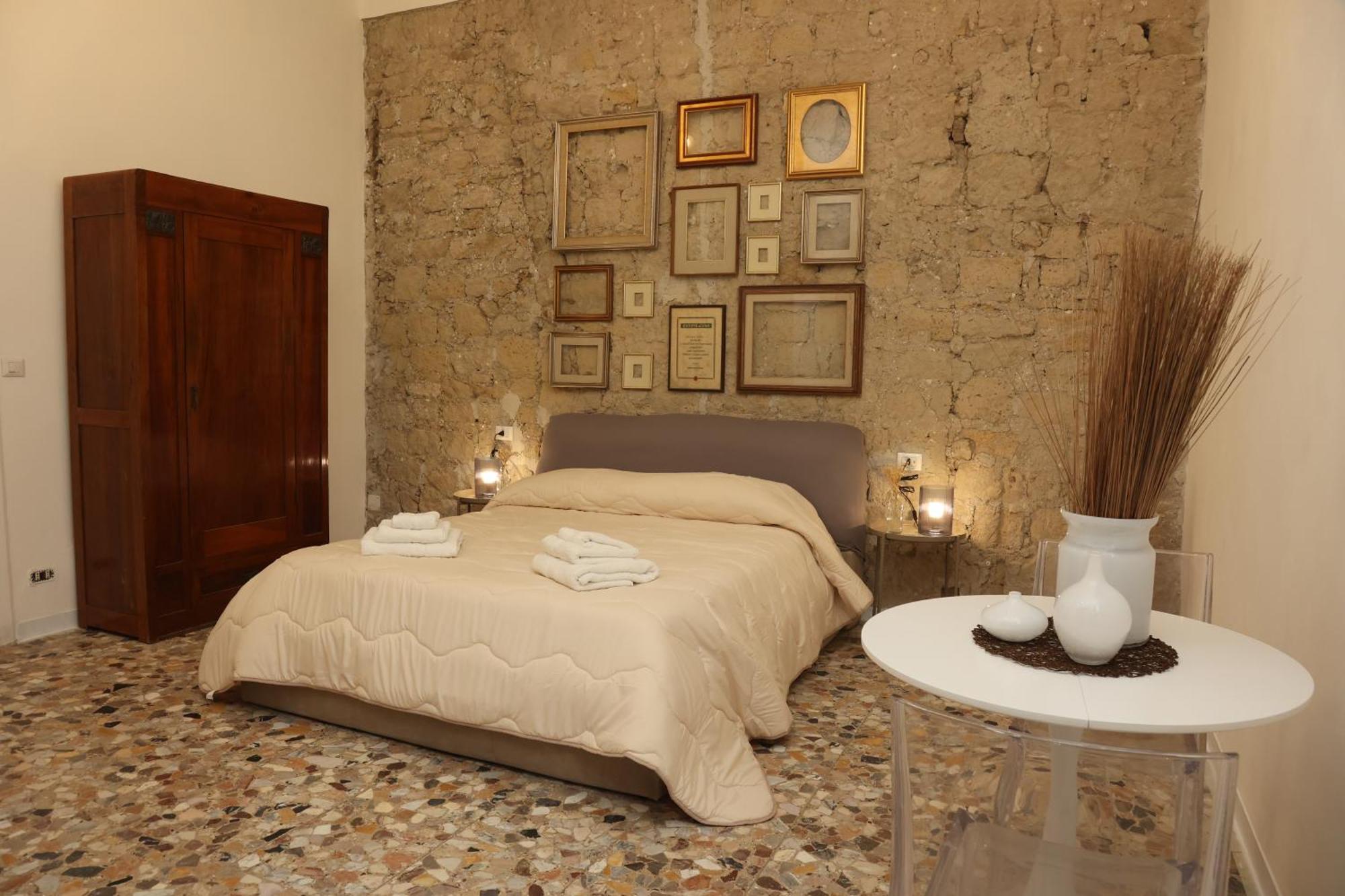 Bethel Come Casa Apartments Napoli Bagian luar foto